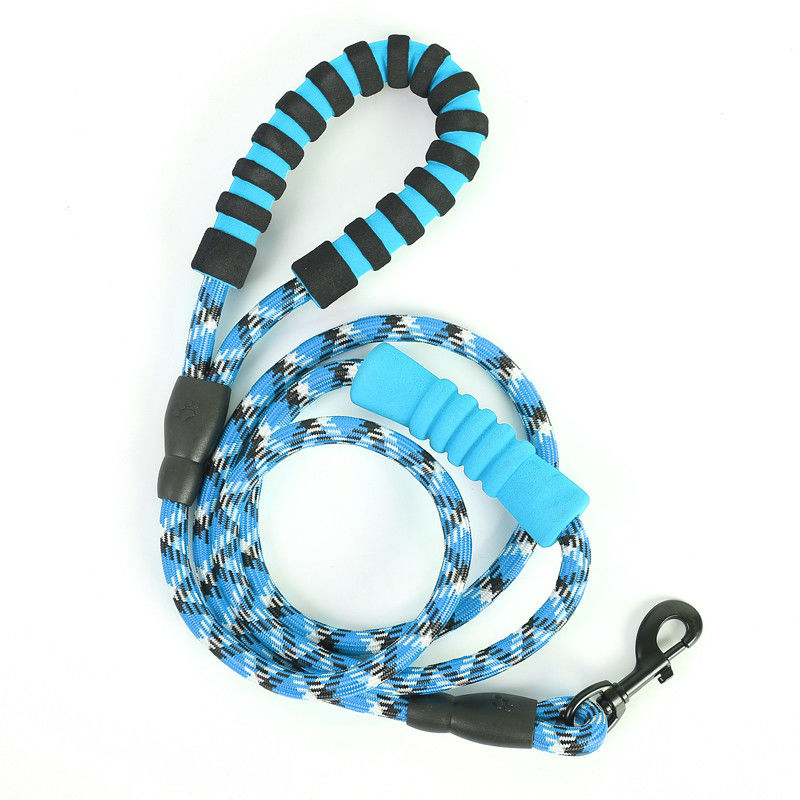 Corda rotonda del cane del guinzaglio di EVA Reflective Double Handle Dog con la clip e la maniglia riempita 180cm