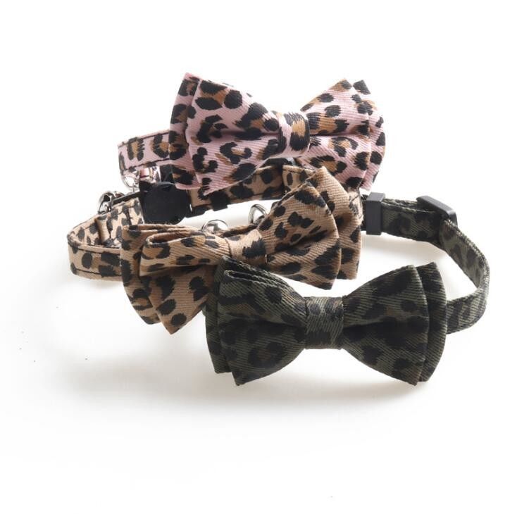 Cravatta a farfalla staccata di Cat Collar Bells With Cute del fermaglio per Kitty Small Dogs Adjustable