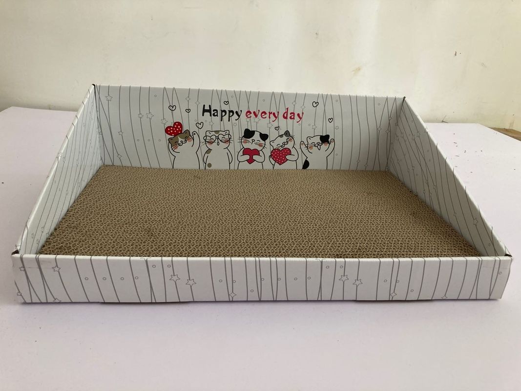 Cat Cardboard Scratcher Bed ondulata riciclabile 700g per il gioco del rilassamento