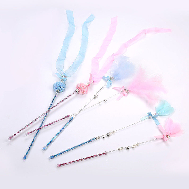 Fatato interattivo Cat Teaser Stick di Cat Pet Toys Wand Plastic della piuma