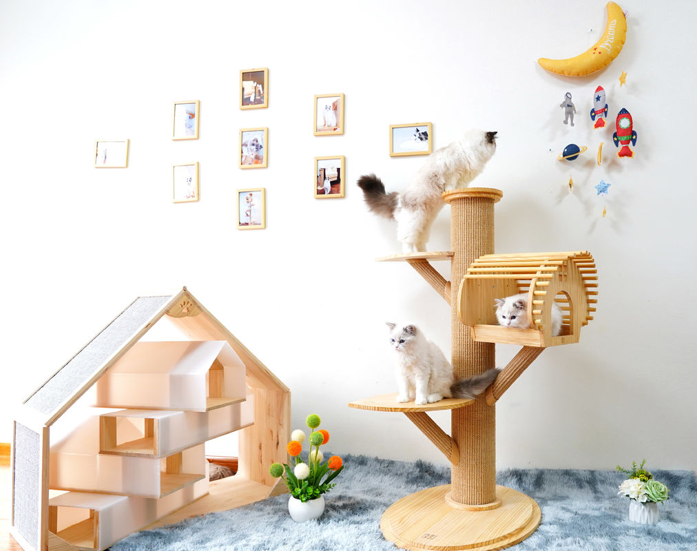 grande Cat Climbing Tree Cat Activity torre di legno solida di 123cm con il graffio delle poste