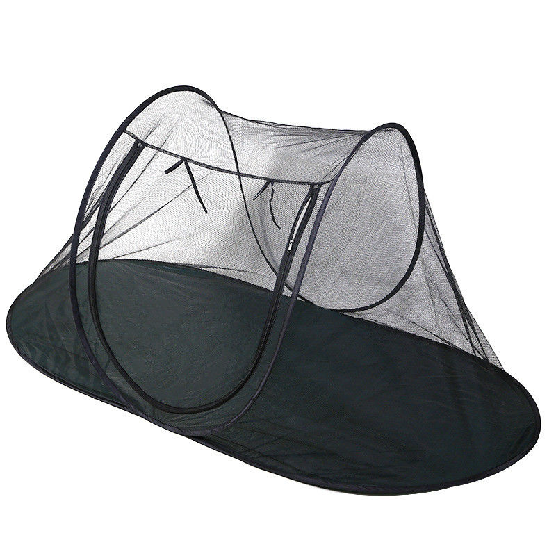 Camera facente un giro turistico della tenda all'aperto non deformabile antivento pieghevole del cane per la tenda dell'ombra del cane dell'orsacchiotto